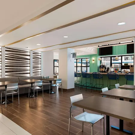 Sonesta Es Suites Orlando International Drive-3
