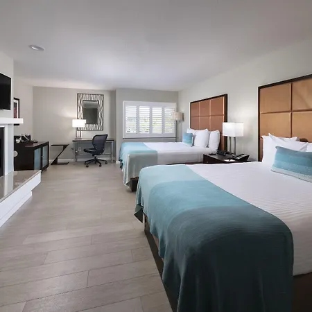 Mariposa Inn And Suites-2