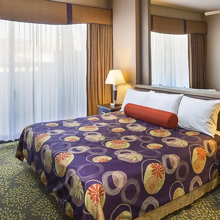London Bridge Resort-3