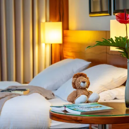 Maritim Hotel Muenchen-3