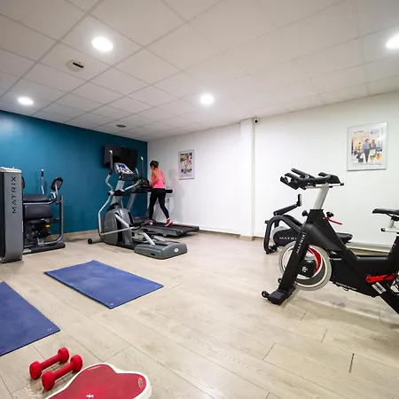 Nemea Appart Hotel Quai Victor Tours Centre-2