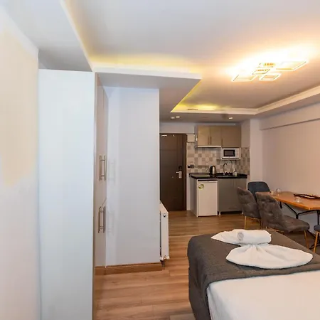 T-Square Residence-3