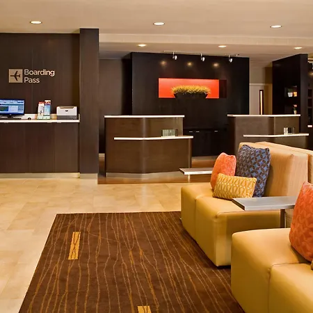 Courtyard By Marriott Jacksonville Butler Boulevard-2