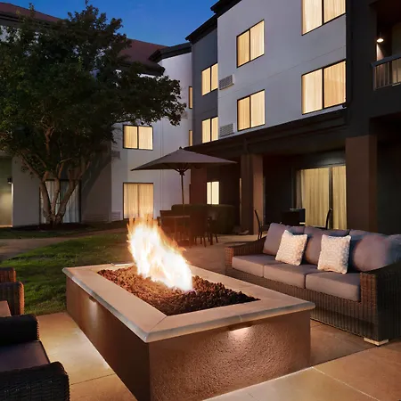 Courtyard By Marriott Tulsa Central-3