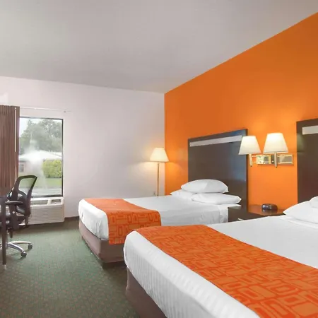 Howard Johnson By Wyndham Beckley-2