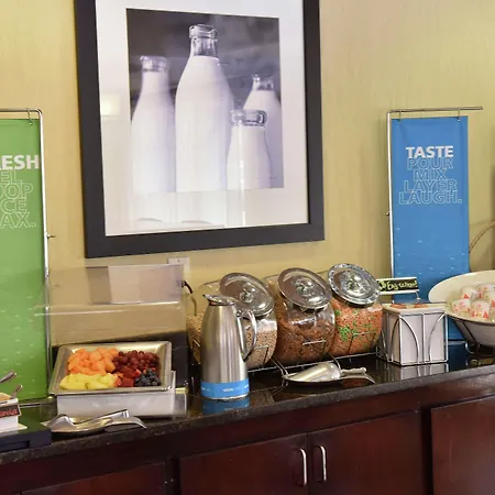 Hampton Inn Ruston-3