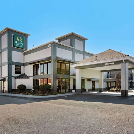 Quality Inn & Suites Matthews - Charlotte-3
