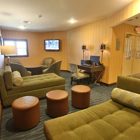 Ivy Court Inn And Suites-2