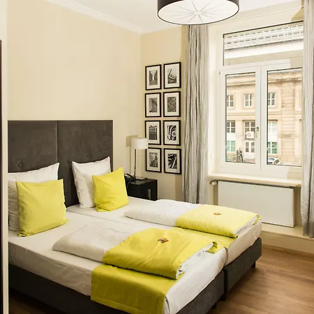 Hotel Hamburger Hof-3
