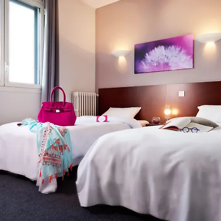 Logis Hotels Grand Hotel d'Orléans-3
