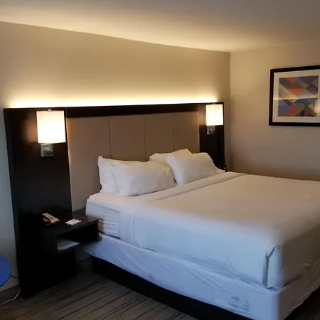 Holiday Inn Express Birch Run-Frankenmuth Area By Ihg-3