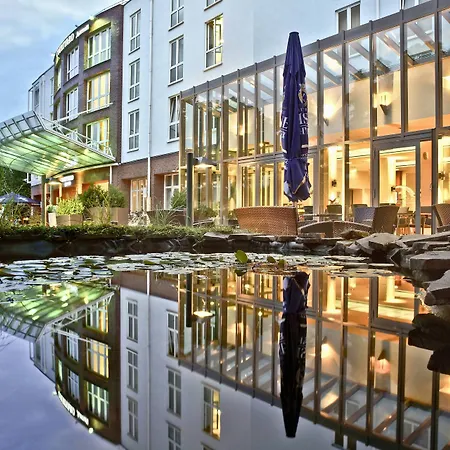 Courtyard By Marriott Dresden-2