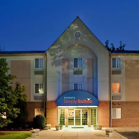 Sonesta Simply Suites Hampton-2