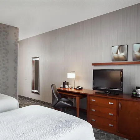Courtyard By Marriott Stockton-2