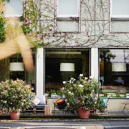 Hotel Daniel Graz - Smart Lifestyle Near City Centre-3