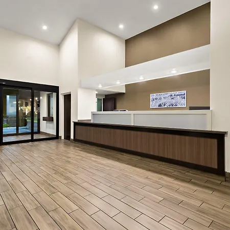 Clarion Pointe Wesley Chapel - Tampa Area-3
