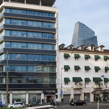 Heart Hotel Milano-2