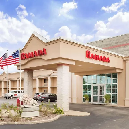 Ramada By Wyndham Hammond Hotel & Conference Center-2