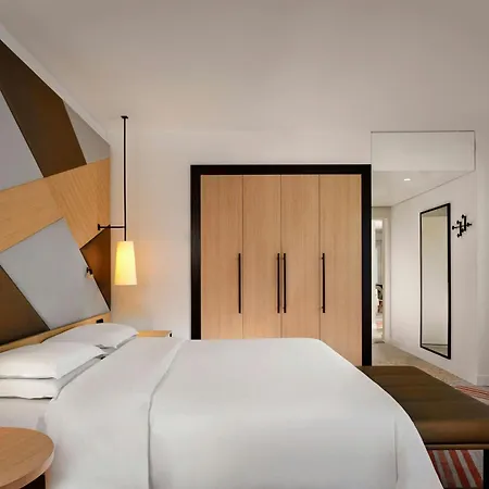 Sheraton Amsterdam Airport Hotel&Conference Center-2