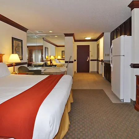 Best Western Plus South Hill Inn-2