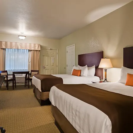 Best Western Plus Bayshore Inn-3