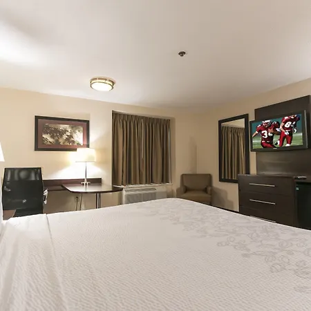 Red Roof Inn Plus Austin South - Airport-2