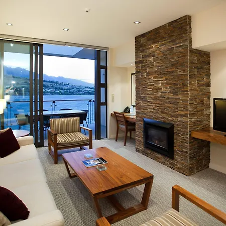 The Rees Hotel & Luxury Apartments-3