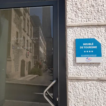 Duc de Bretagne Luxury Apparthotel-3