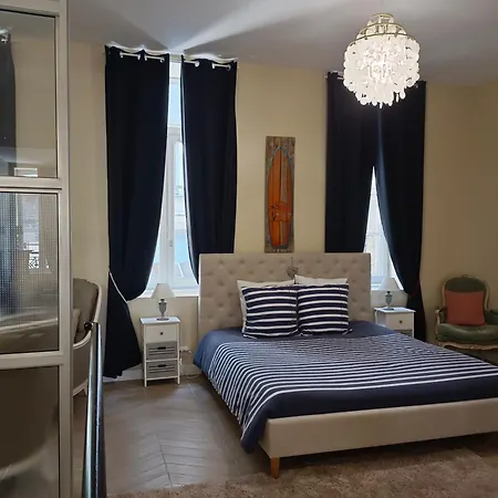 Duc de Bretagne Luxury Apparthotel-2