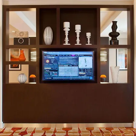 Courtyard By Marriott Pueblo-3