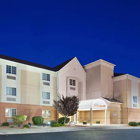 Sonesta Simply Suites Albuquerque Midtown-3