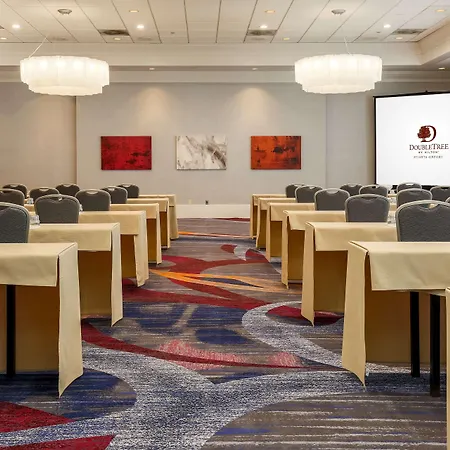 Doubletree By Hilton Atlanta Airport-3