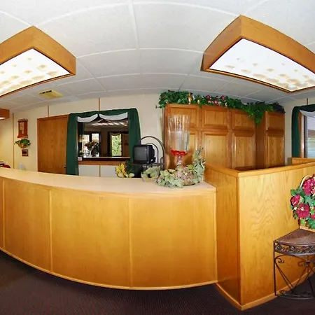 Econo Lodge-2