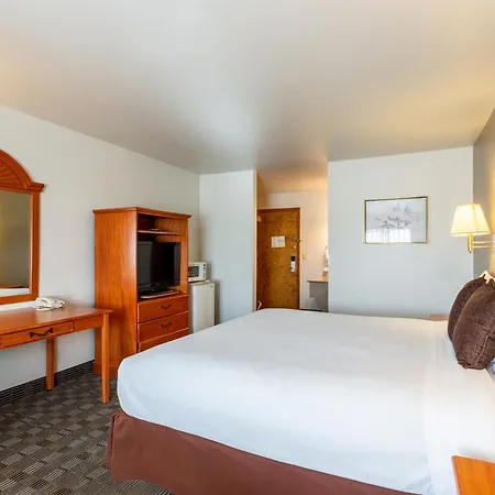 Americas Best Value Inn Burns-2
