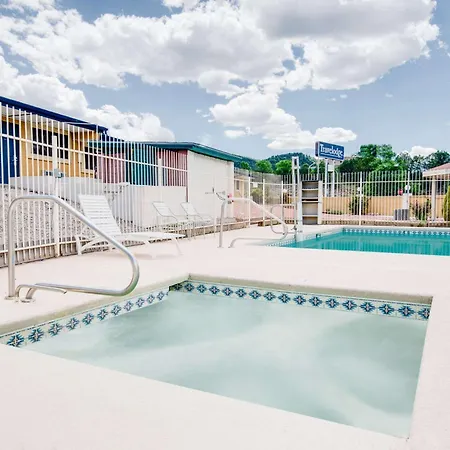 Travelodge By Wyndham Ruidoso-2