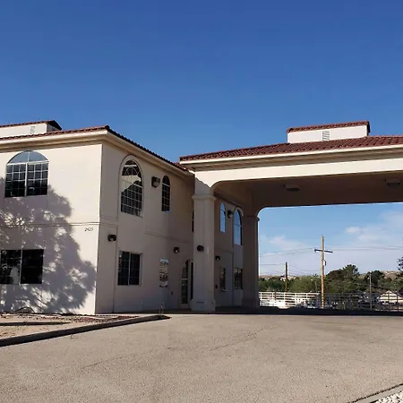Travelodge By Wyndham Carlsbad Nm-2