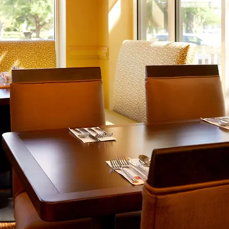 Hilton Garden Inn Savannah Midtown-3