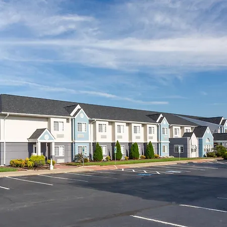 Microtel Inn & Suites By Wyndham Burlington-2