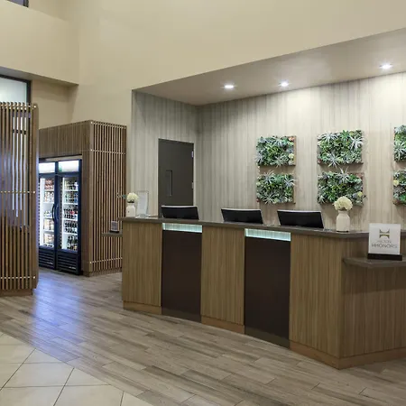 Embassy Suites By Hilton Phoenix Scottsdale-2