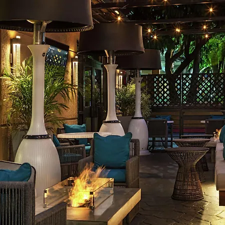 Hilton Garden Inn Los Angeles / Hollywood-2