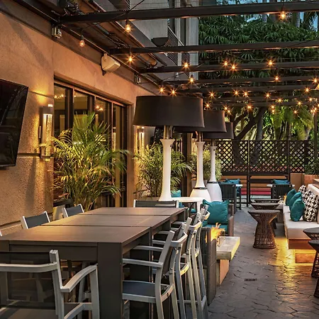 Hilton Garden Inn Los Angeles / Hollywood-3