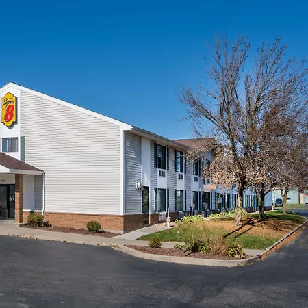 Super 8 By Wyndham Portage-3