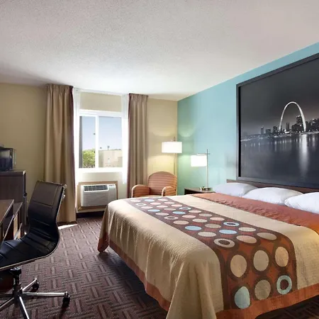 Super 8 By Wyndham Fairview Heights-St. Louis-3