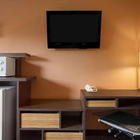 Super 8 By Wyndham Fairview Heights-St. Louis-2