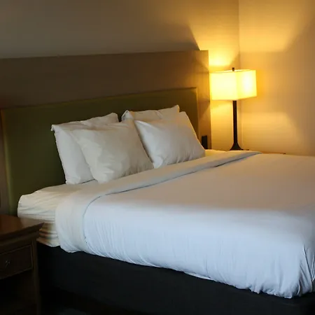Country Inn & Suites By Radisson, Salina, Ks-3