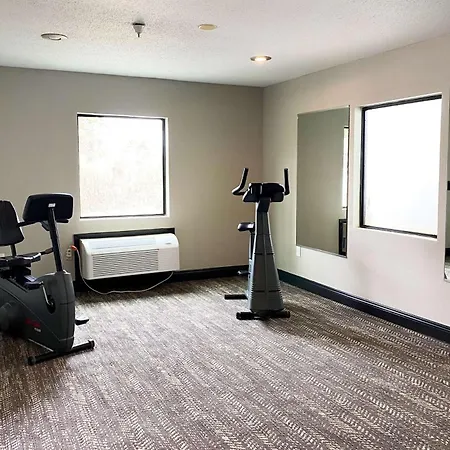 Wingate By Wyndham Biloxi - Ocean Springs-3