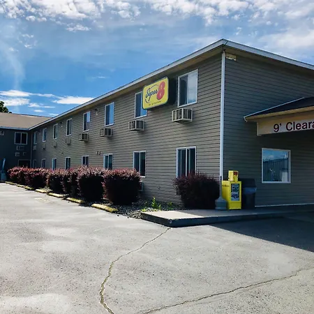 Super 8 By Wyndham Lewiston-3