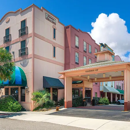 Hampton Inn & Suites Amelia Island-Historic Harbor Front-2