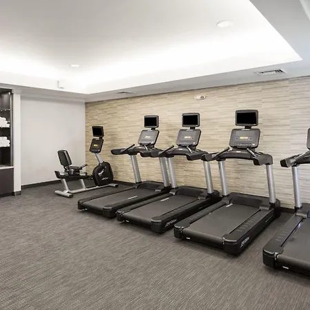 Courtyard By Marriott Rocky Mount-2