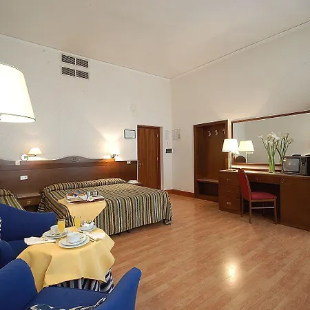 Hotel Martelli-3